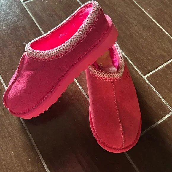 Brand New UGG Tasman slipper - Picture 3 of 7